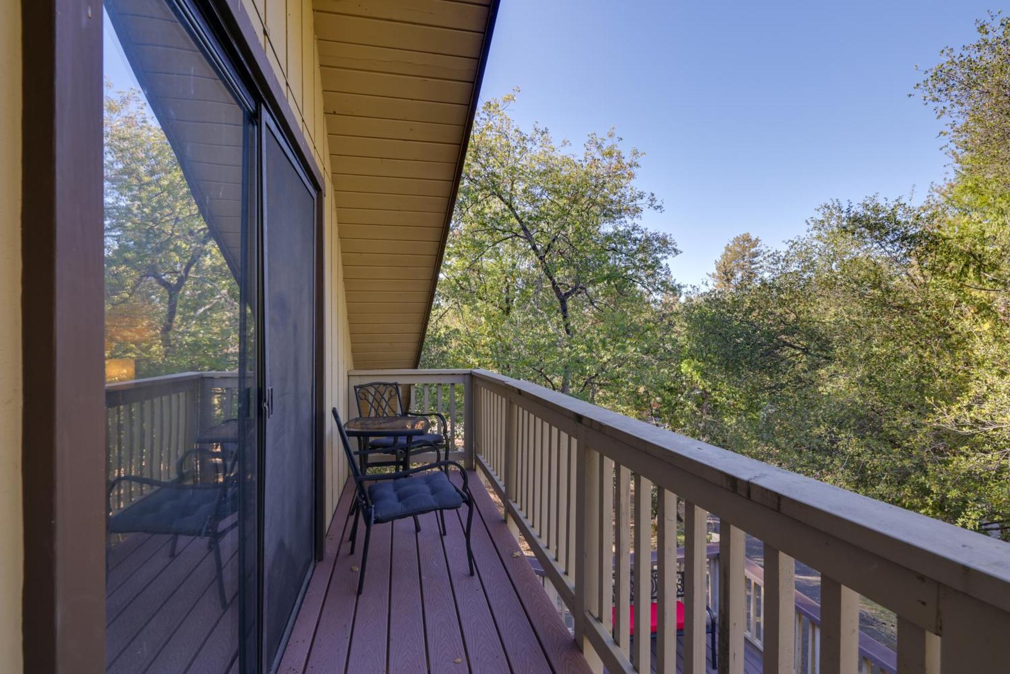 Spacious Groveland Cabin With Wraparound Deck! Exterior photo